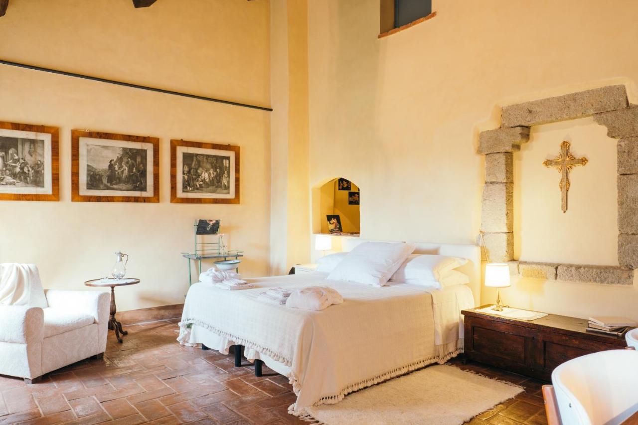 Convento San Bartolomeo Hotel Abbadia San Salvator Buitenkant foto
