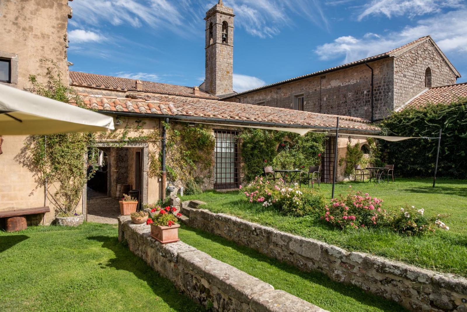 Convento San Bartolomeo Hotel Abbadia San Salvator Buitenkant foto
